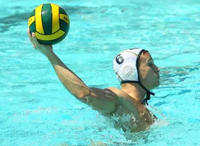 UC Irvine Falls to Long Beach State, 9-6 Image