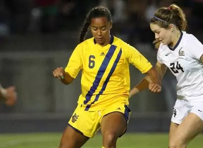 'Eaters Stymied in Big West Opener, Fall 1-0 Image