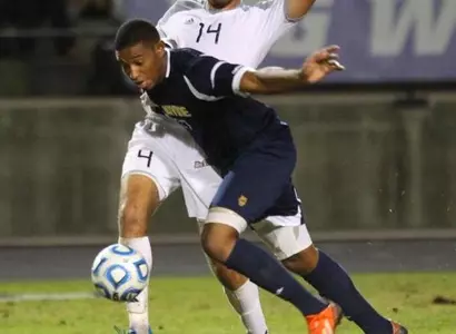 No. 18 Anteaters Lock Down Semifinal Win Image