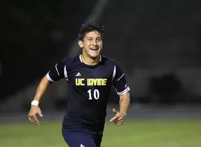 Enrique Cardenas Named Anteater of the Week Image
