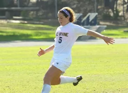 'Eaters Stamp Out Season with 1-0 Shutout Image