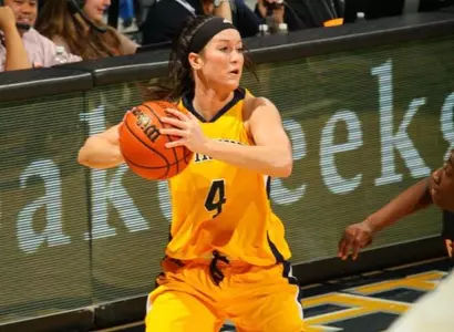 UC Irvine Wins Third Straight With 43-39 Victory Over Cal State Fullerton Image