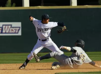 No. 21 UC Irvine Travels to LMU; Hosts Portland For Four Image
