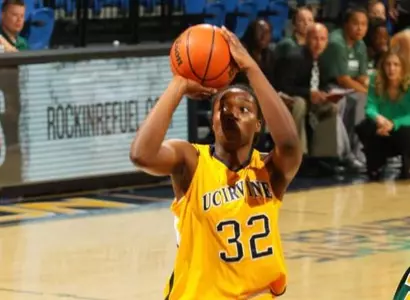 UC Santa Barbara Holds Off UC Irvine, 49-41 Image