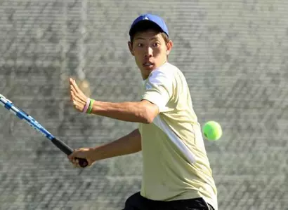 No. 68 UNLV Stifles UC Irvine, 5-2 Image