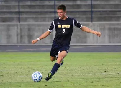 Musketeers Slice Anteaters, 2-0 Image