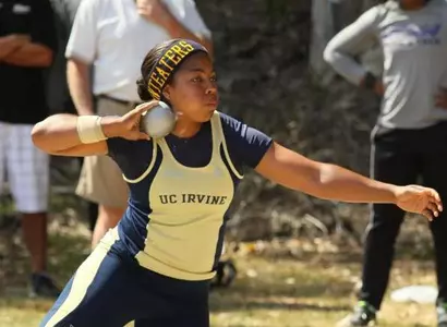Itos Aikhionbare Wins Shot Put in Seattle Image