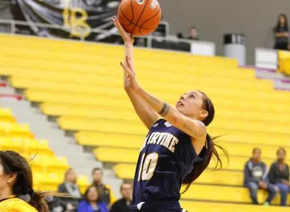 Tsurumoto's Career-Game Not Enough As UC Irvine Falls In Overtime At Long Beach State Image