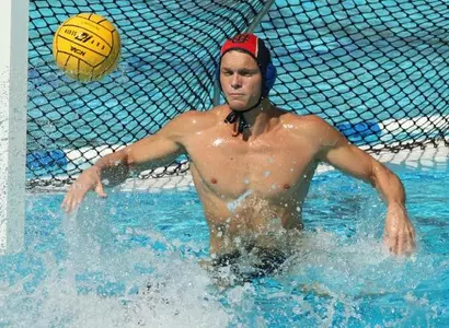 No. 10 'Eaters Ride Early Wave, Defense to 17-10 Win Image