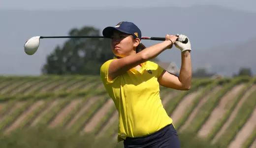 UC Irvine Closes Out Fall Schedule With 10th Place Finish At Rainbow Wahine Invitational Image