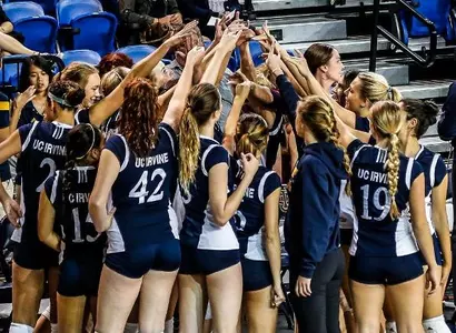 Anteaters Travel to San Diego State, Host Hawai'i On Halloween Night Image