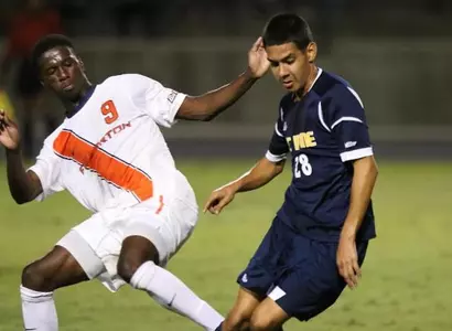 No. 14 UCI, Ortiz Lock Down Late Win at CSUF, 1-0 Image