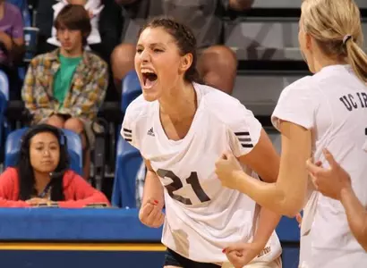 Anteaters Back To Winning Ways With 3-1 Decision Against Cal Poly Image