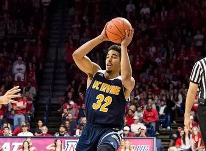 Time Runs Out for UC Irvine in Oregon Image
