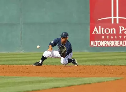 UC Irvine Hosts Lions, Travels to Portland Image