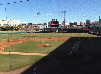 No. 25 Anteaters Edge 'Huskers In Series Opener; Teams To Play Doubleheader Saturday Image