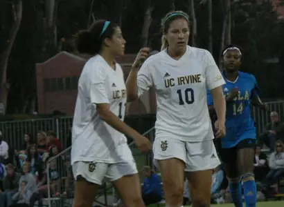 No. 1 UCLA Takes Down UC Irvine, 3-0 Image