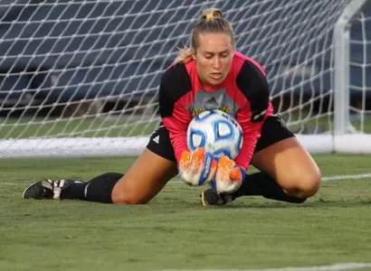 'Eaters Stumble at Auburn, 3-0 Image
