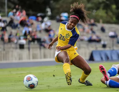 Anteater Stadium Lights Up for CSUF, LBSU, ESPN3 Image
