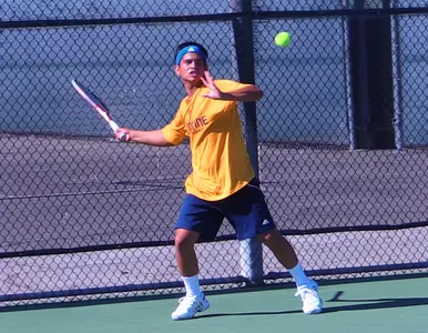 Agbayani Leads Men's Tennis Through GCU Invite Image
