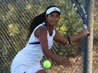 'Eaters Cap Senior Day with 4-3 Upset Win Image