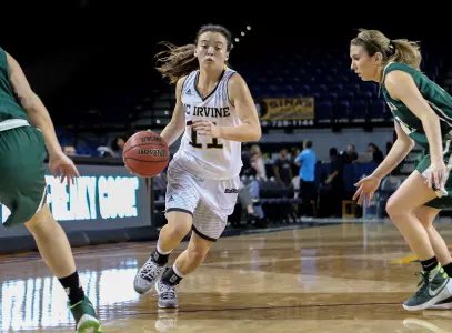 Anteaters Fall 72-54 To Cal Poly Image