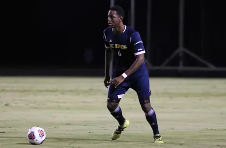 Anteaters Close Road Slate with 3-1 Loss Image