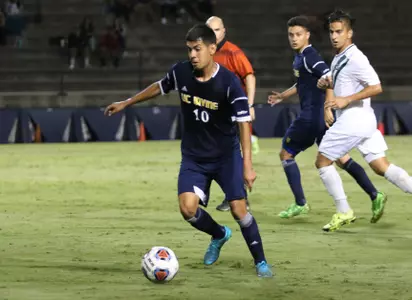 Anteaters Taken Down in Santa Barbara, 1-0 Image