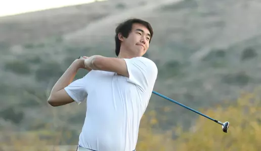 jonathan-young-mgolf-2018-action1