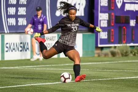 maddie-newsom-2018-uci-wsoc-washington-fresno-state-pepperdine