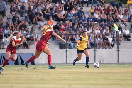 alex-jaquez-uci-wsoc-2018-usc-hawaii