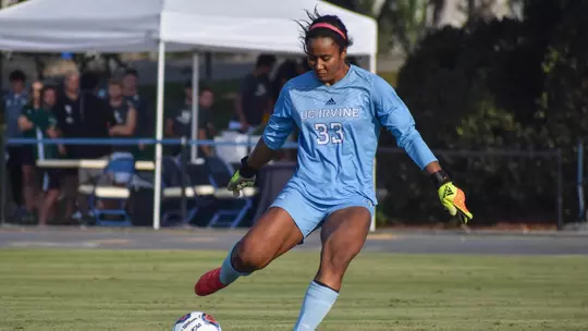 maddie-newsom-uci-2018-wsoc-lmu-anteater-of-the-week