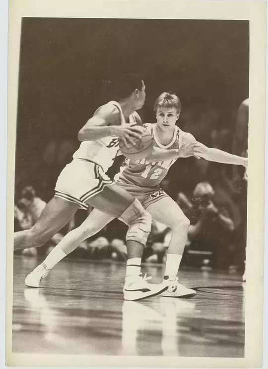 scott-brooks-12-days-uci-mbb-2019-2020-4-defense