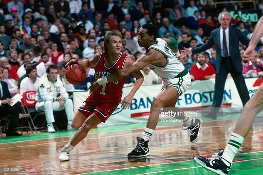 scott-brooks-76ers-12-days-10-uci-mbb-2019-2020-dribble