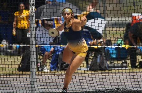 brianna-villanueval-2018-tf-steve-scott-discus