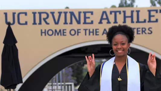 Jonnae-Joseph-Graduation