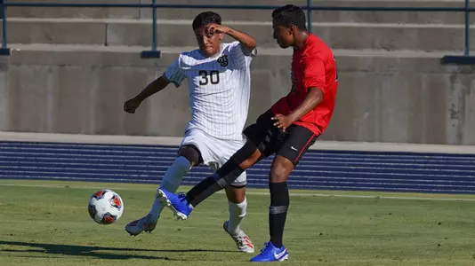 roberto-molina-uci-msoc-2019-sdsu-marymount