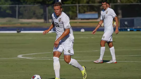 victor-falck-uci-msoc-2019-sdsu-saint-marys
