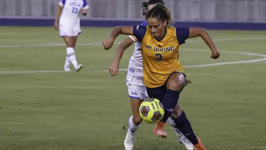 destinee-manzo-uci-wsoc-2019-2020-ucla-mexico-u20