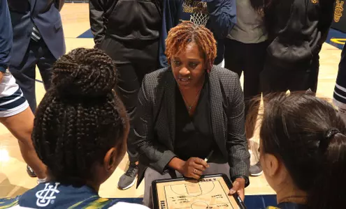 coach-y-wbb-2019-sdsu