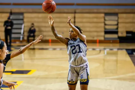 haleigh-talbert-2021-wbb-uh1