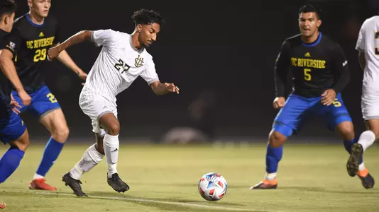 ryan-khedoo-uci-msoc-2021-big-west-tournament-ucr-ucsb