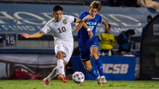 beto-alvarenga-uci-msoc-2021-ucsb-big-west-tournament