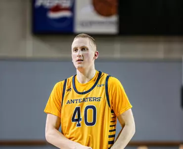 collin-welp-uci-2021-henson-award