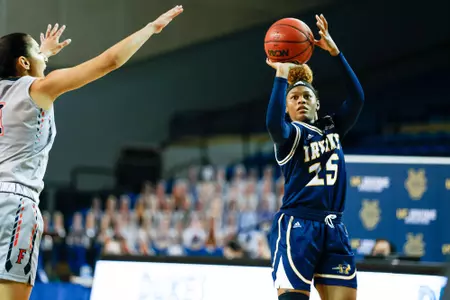 alexus-seaton-wbb-2021-csf2