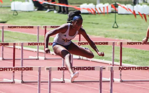 amari-fraser-wtrack-2021-csun