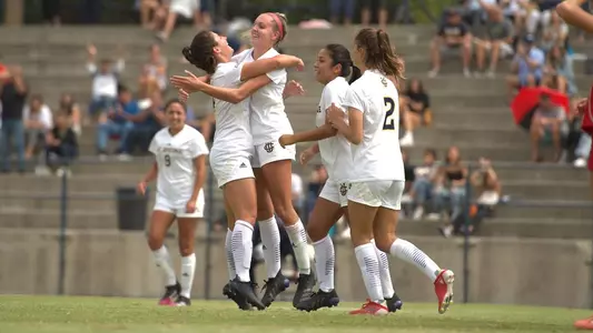 lilli-rask-maddie-lauro-uci-wsoc-2021-suu-cal