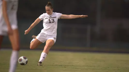 amber-huff-uci-wsoc-2021-csun-csf-ucr