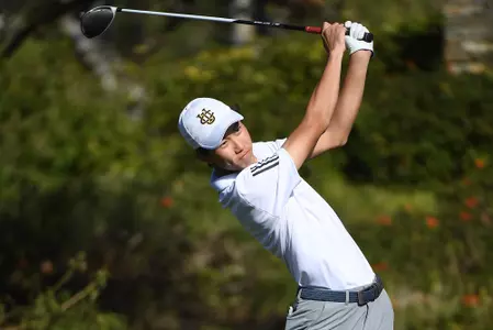 darien-zhao-mgolf-2021-oc-classic-action