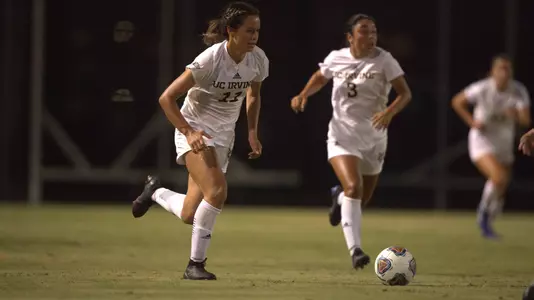 scarlett-camberos-desiree-mendoza-uci-wsoc-2021-csun-big-west-potw